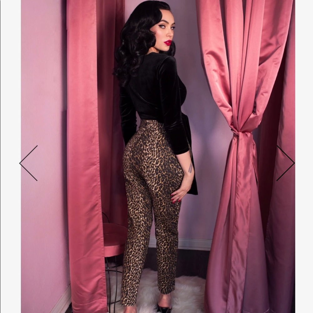 NWOT- Leopard Print Cigarette Pants- Vixen by Micheline Pitt